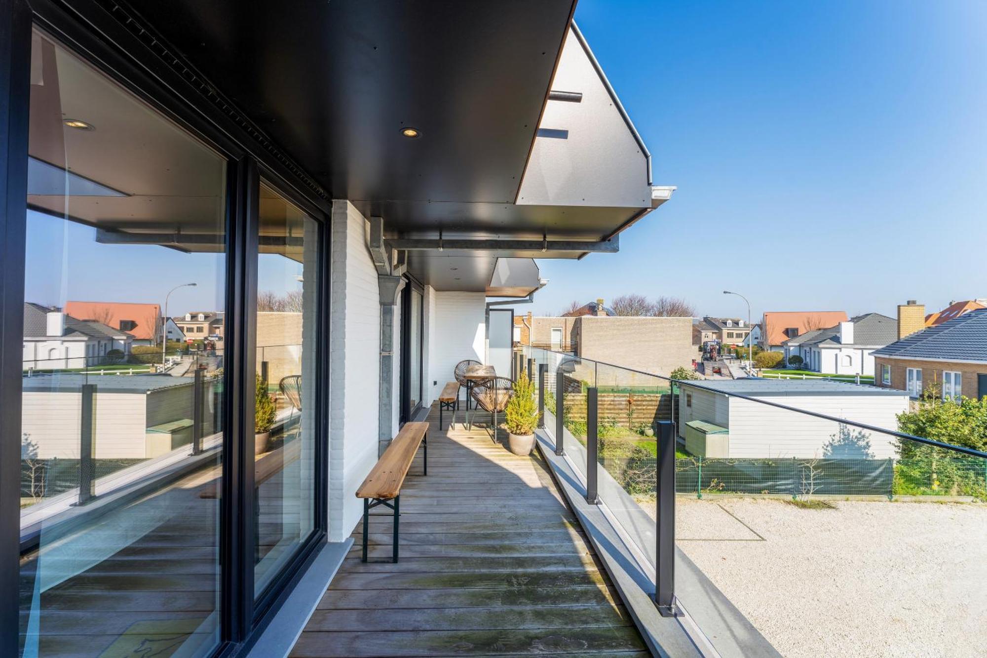 Apartment Flat White - Luxe App Aan Zee Met Terras & Parking *