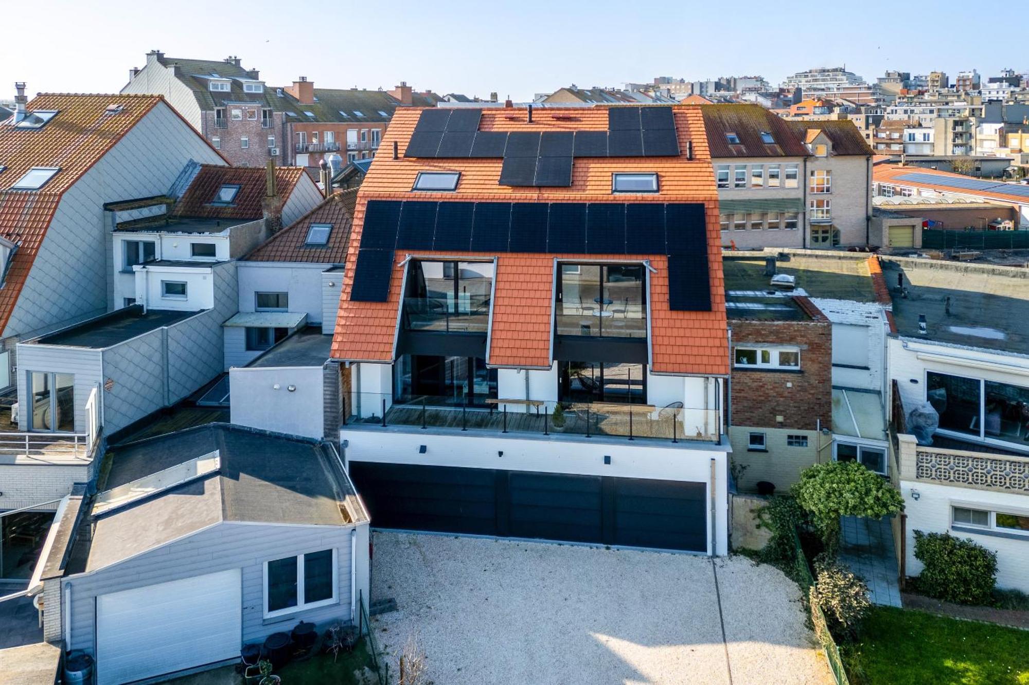 Flat White - Luxe App Aan Zee Met Terras & Parking De Haan